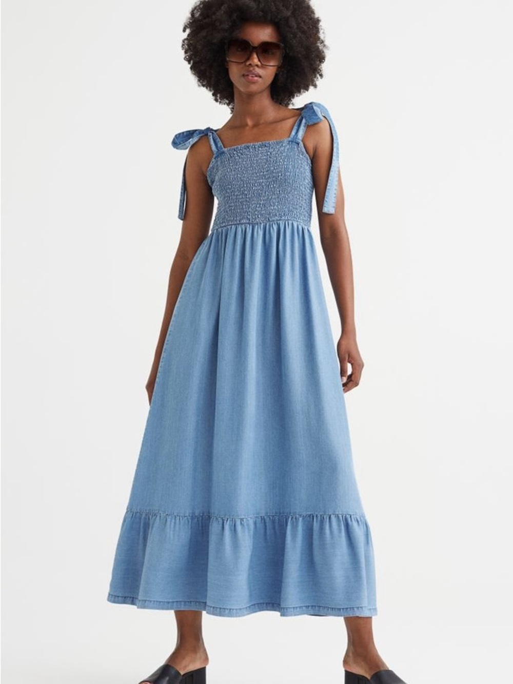 H&M Women’s Light Blue Smocked Tie-Strap Midi Dress Chic Coastal | Size M